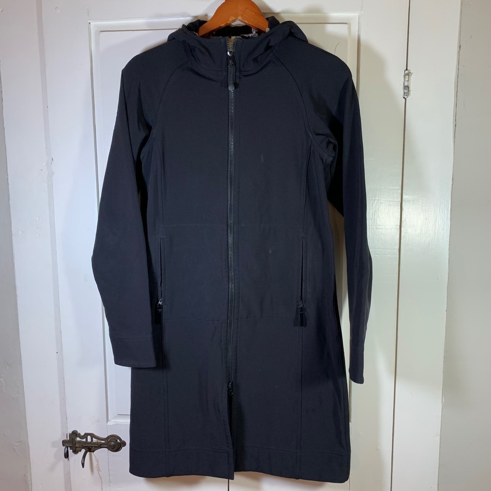 Lululemon Soft Shell Black Hooded Full Zip Long Jacket Coat Womens‎ 4 Minimalist